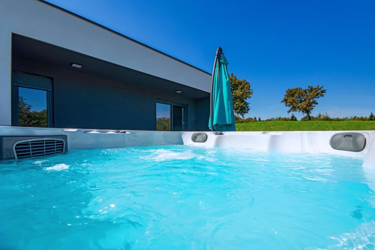 K Relax Place, Varazdinske Toplice, Modern Home With Sauna, Jacuzzi, Wifi 外观 照片