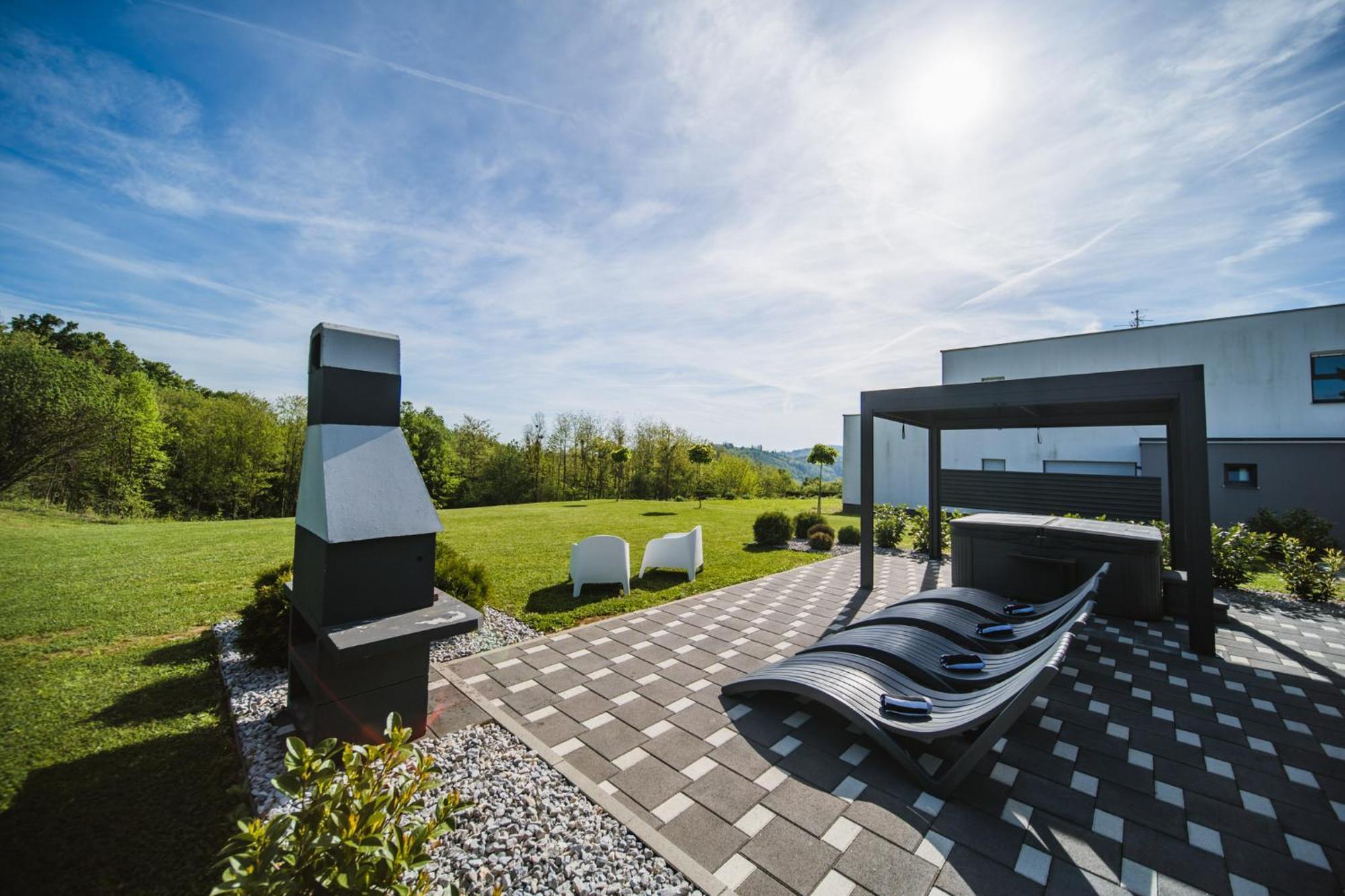 K Relax Place, Varazdinske Toplice, Modern Home With Sauna, Jacuzzi, Wifi 外观 照片