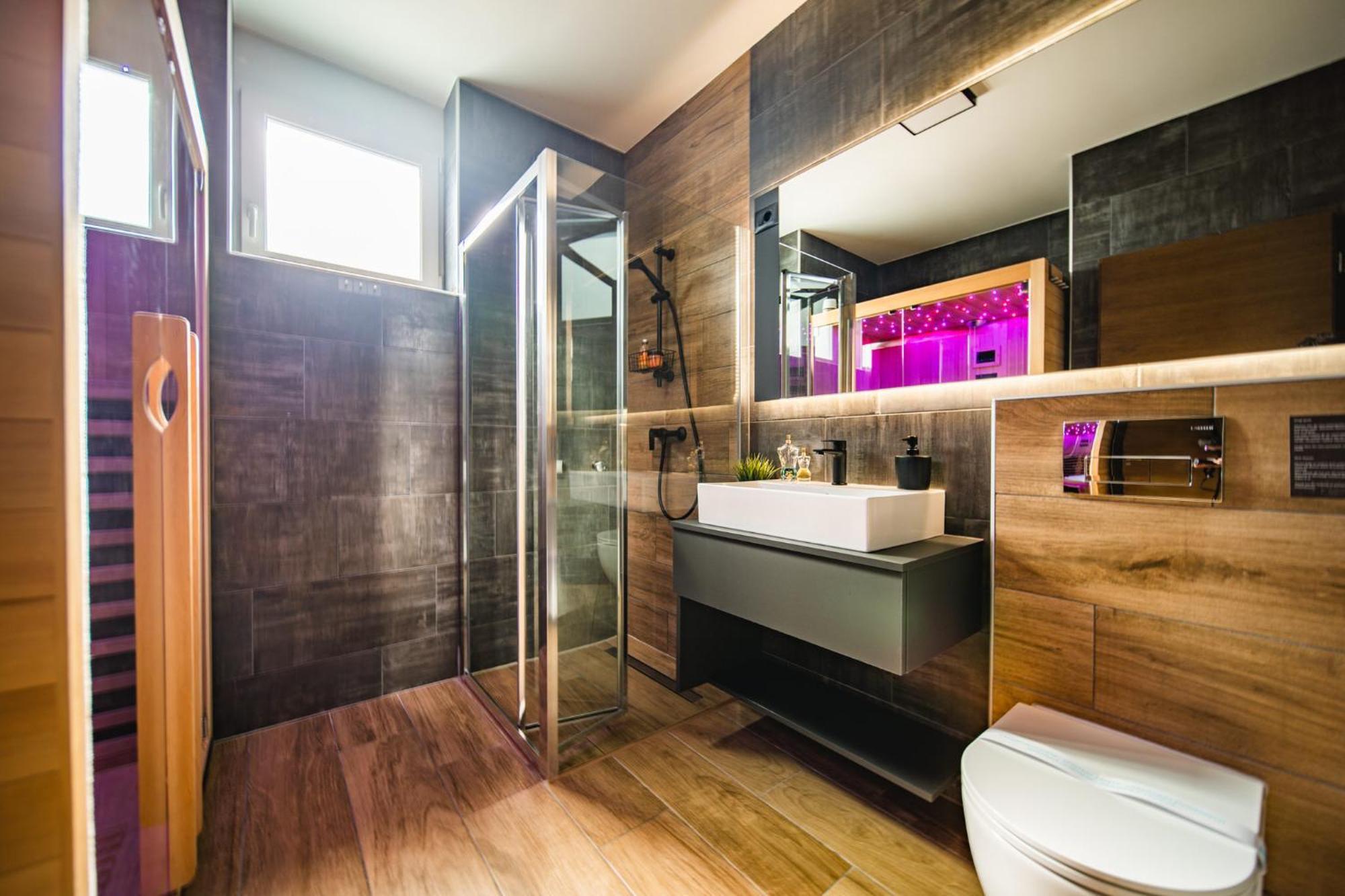 K Relax Place, Varazdinske Toplice, Modern Home With Sauna, Jacuzzi, Wifi 外观 照片